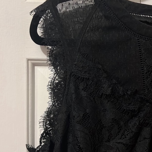 Lace Soaked In Luxury Black. Blouse size XL. Fully lined - Picture 5 of 5
